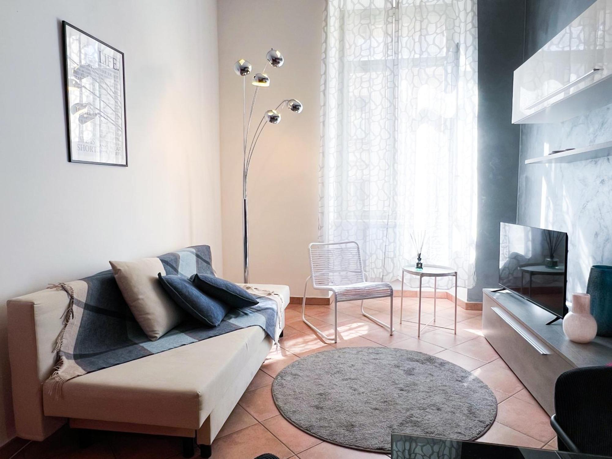 Comecasa Porta Susa Cosy Apartment Turin Exterior photo